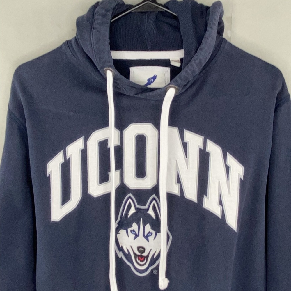 League UConn Huskies Hoodie Unisex S Navy Blue Embroidered Collegiate NCAA - Picture 2 of 14